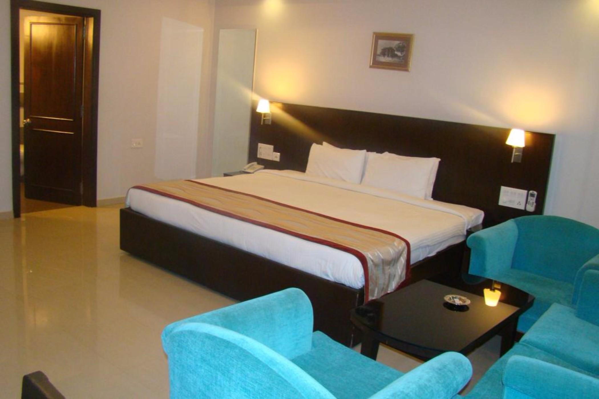 The Curzon Court Hotel Bangalore Eksteriør billede