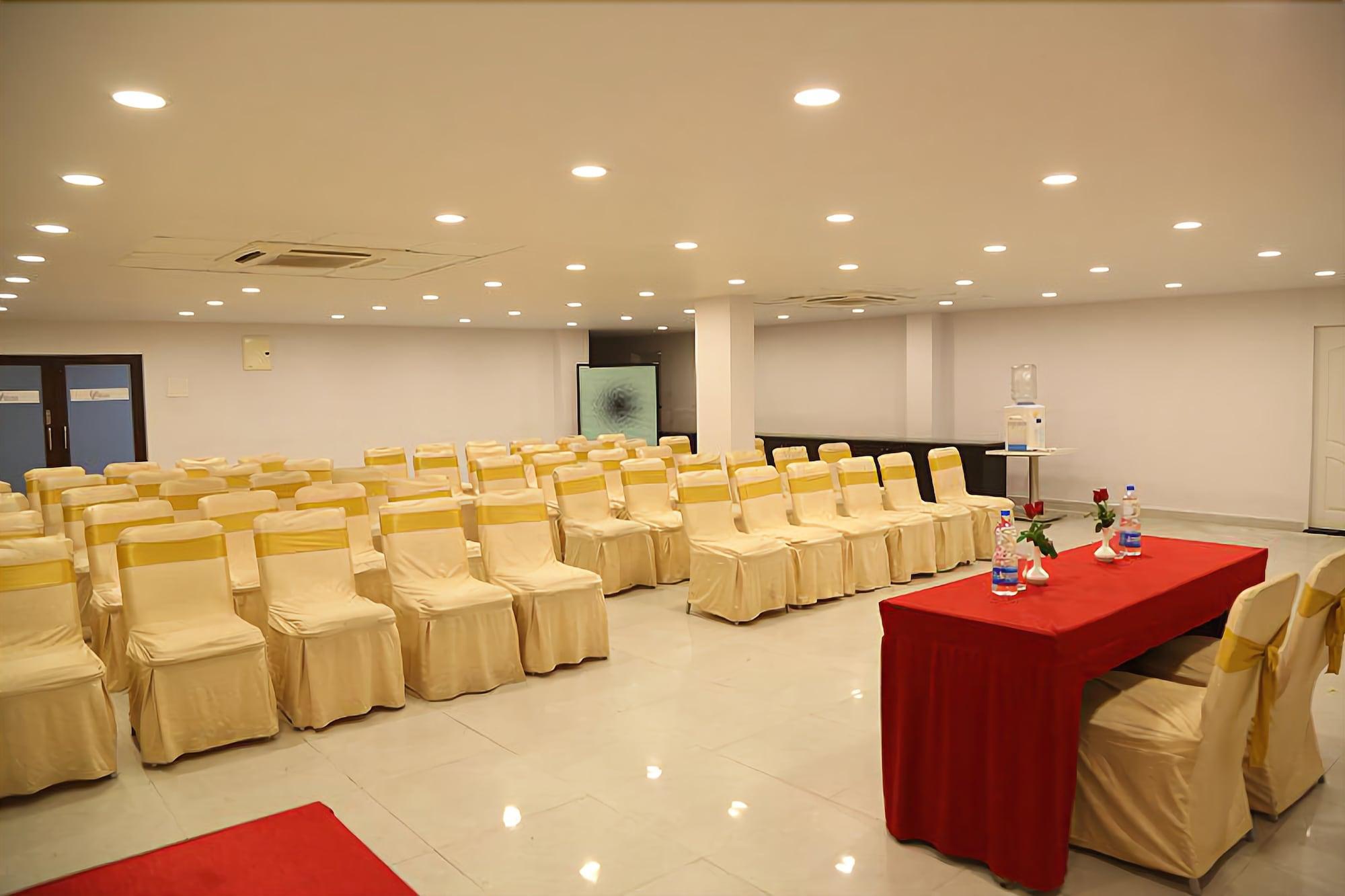 The Curzon Court Hotel Bangalore Eksteriør billede